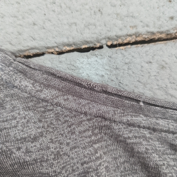 Vince Womens Gray Colorblock Long Sleeve Casual Top Size Large - Picture 8 of 8